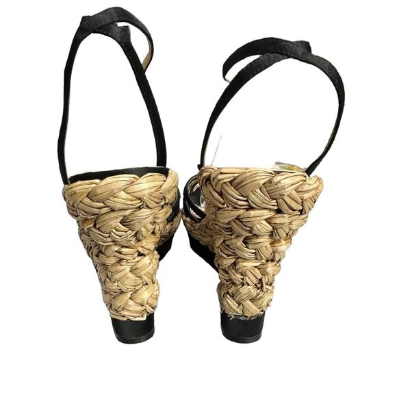 Guess by Marciano strappy 5” wedges 2” platform braided jute size 7.5 - Picture 5 of 6